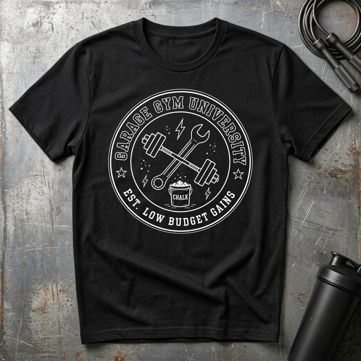 GARAGE GYM UNIVERSITY LOW BUDGET GAINST-Shirt